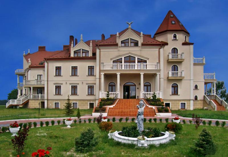 Palac Koronny Noclegi & Wypoczynek Wodzisław Extérieur photo