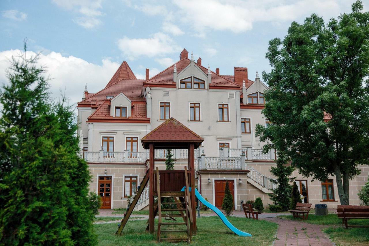 Palac Koronny Noclegi & Wypoczynek Wodzisław Extérieur photo